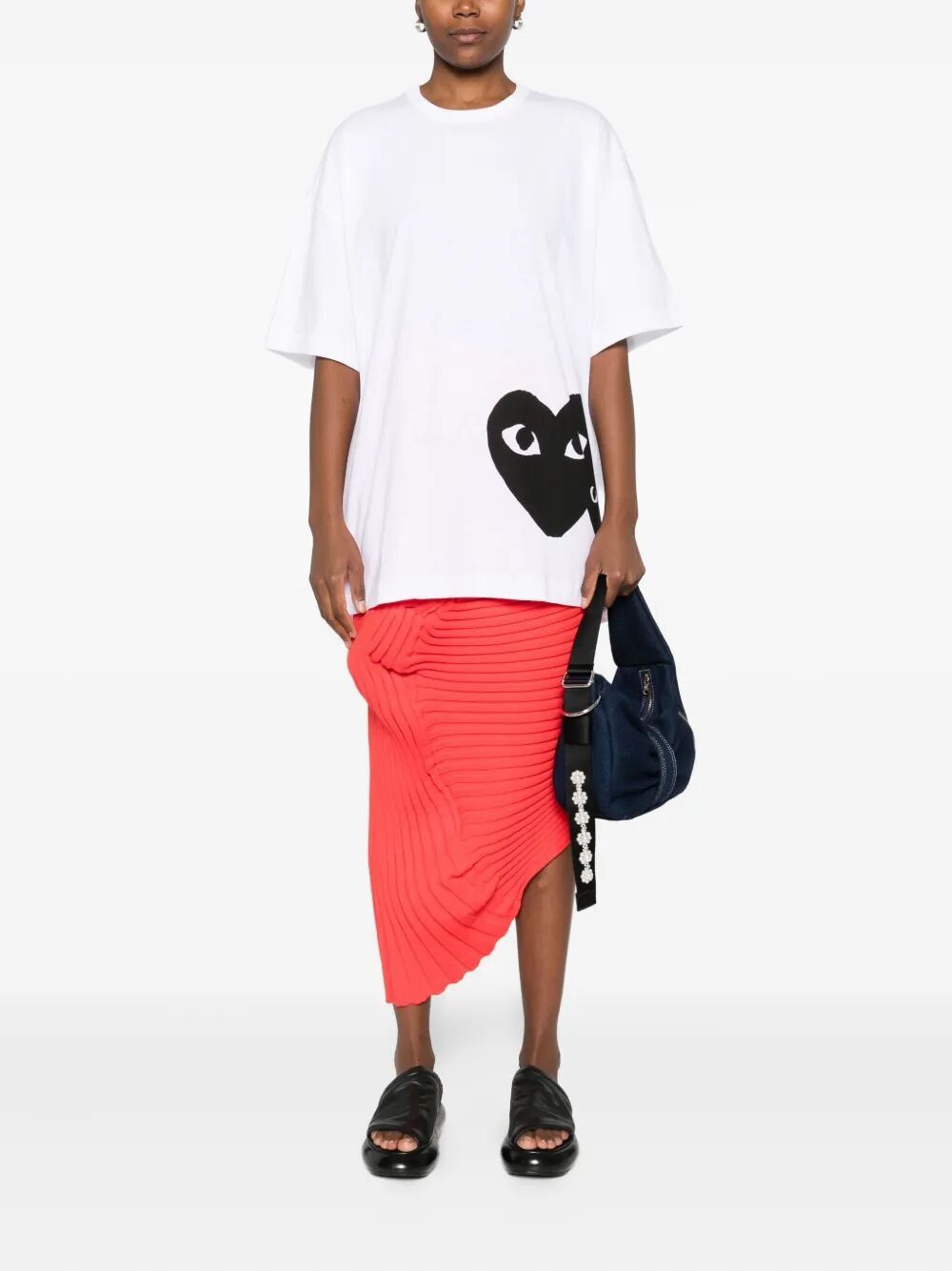 Comme des Garcons PLAY "BLACK HEART" OVERSIZED LOGO T-SHIRT Size M / US 6-8 / IT 42-44 - 2 Thumbnail