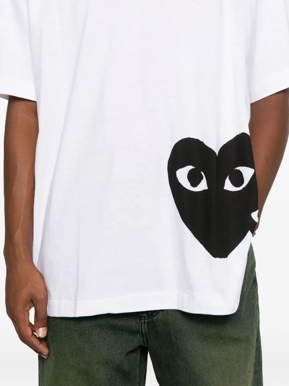 Comme des Garcons PLAY "BLACK HEART" OVERSIZED LOGO T-SHIRT Size M / US 6-8 / IT 42-44 - 3 Thumbnail