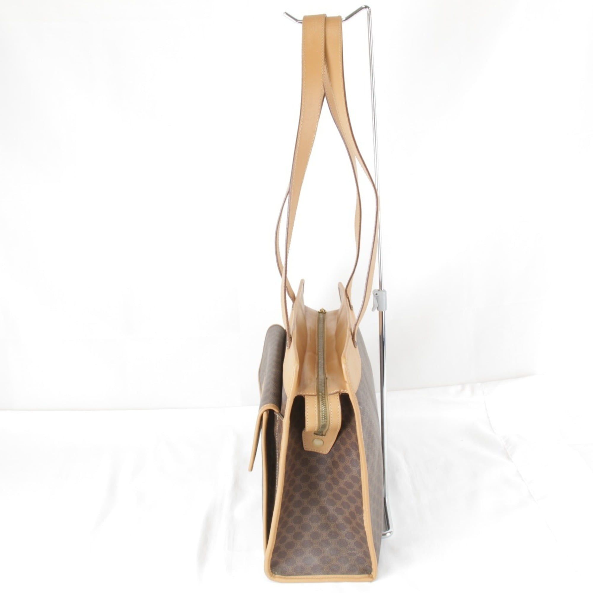 Celine CELINE Macadam shoulder bag for women, brown, fits A4 size documents Size ONE SIZE - 3 Thumbnail