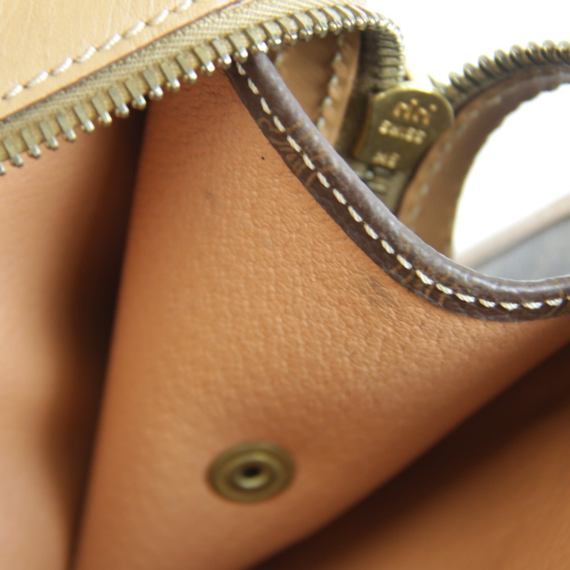 Celine CELINE Macadam shoulder bag for women, brown, fits A4 size documents Size ONE SIZE - 16 Thumbnail