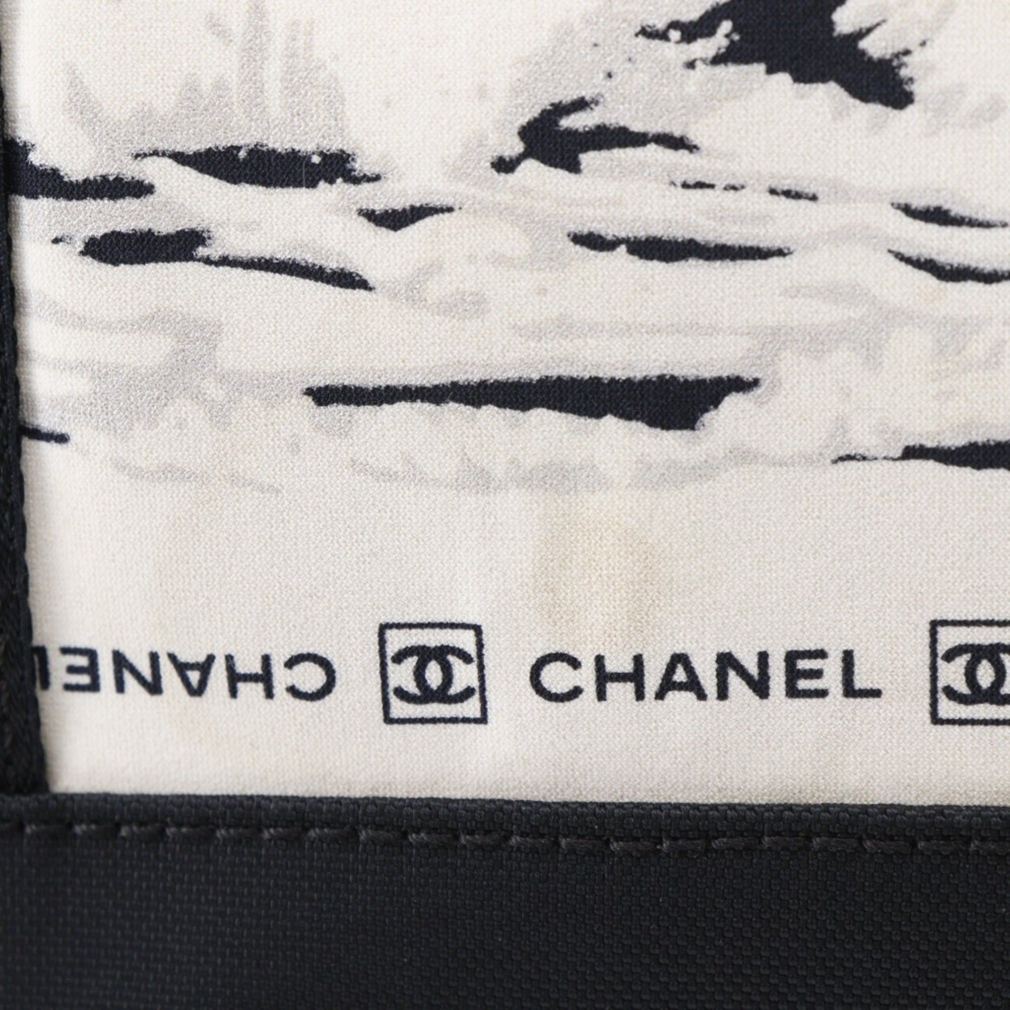 Chanel Chanel High Summer Handbag Sports Line Nylon Made in Italy Black Tote Bag A5 Snap Button Women's Size ONE SIZE - 9 Thumbnail