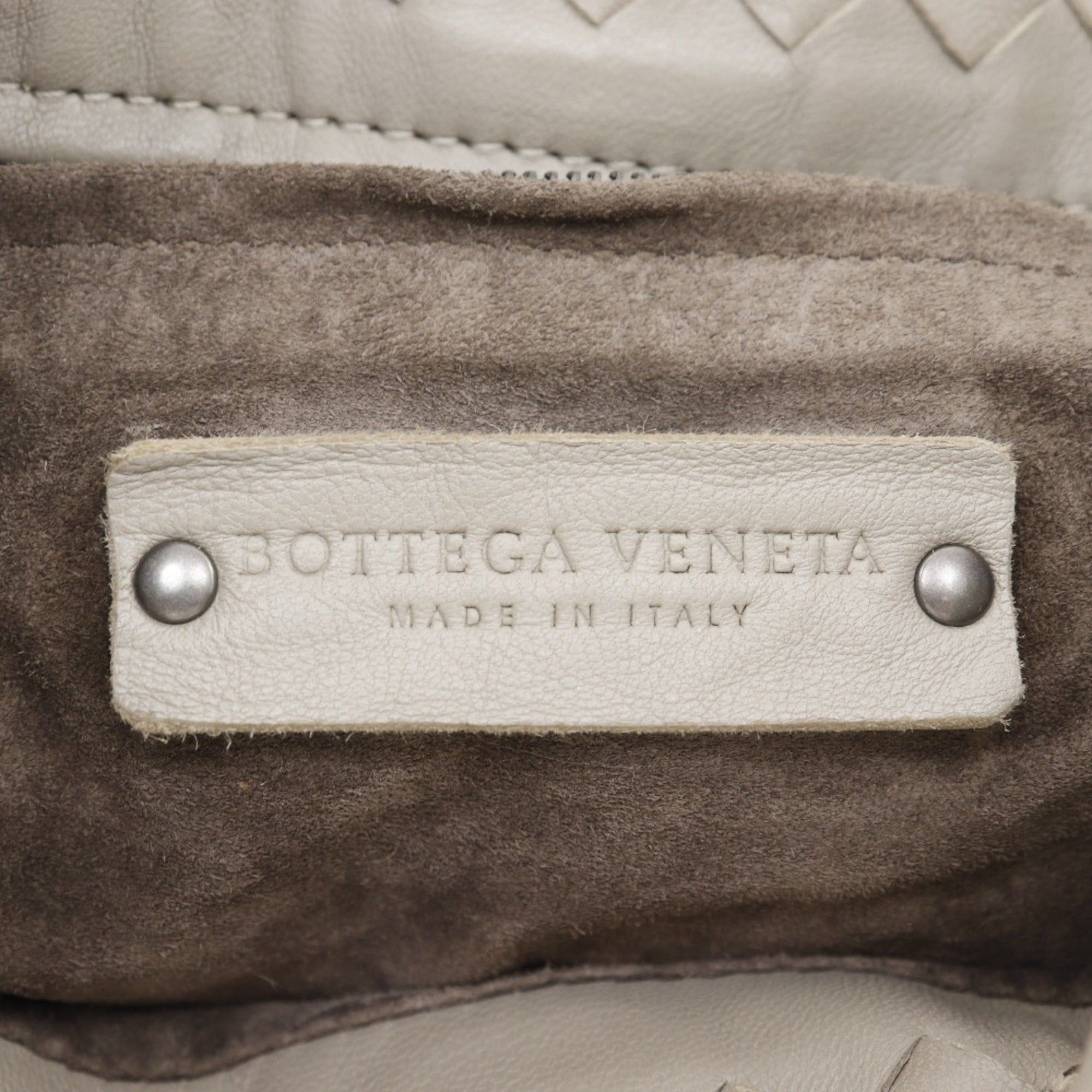 Bottega Veneta Bottega Veneta Bucket-shaped shoulder bag Intrecciato lambskin grey Shoulder A5 Magnetic type Bucket Women's Size ONE SIZE - 18 Thumbnail