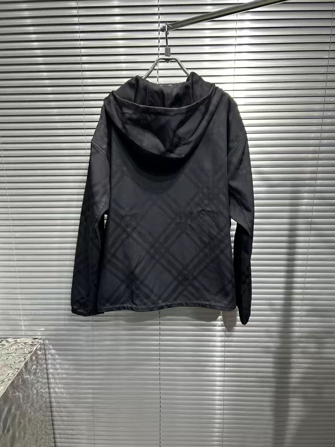 Burberry Burberry Check Logo Hooded Zip Jacket Size US M / EU 48-50 / 2 - 2 Thumbnail