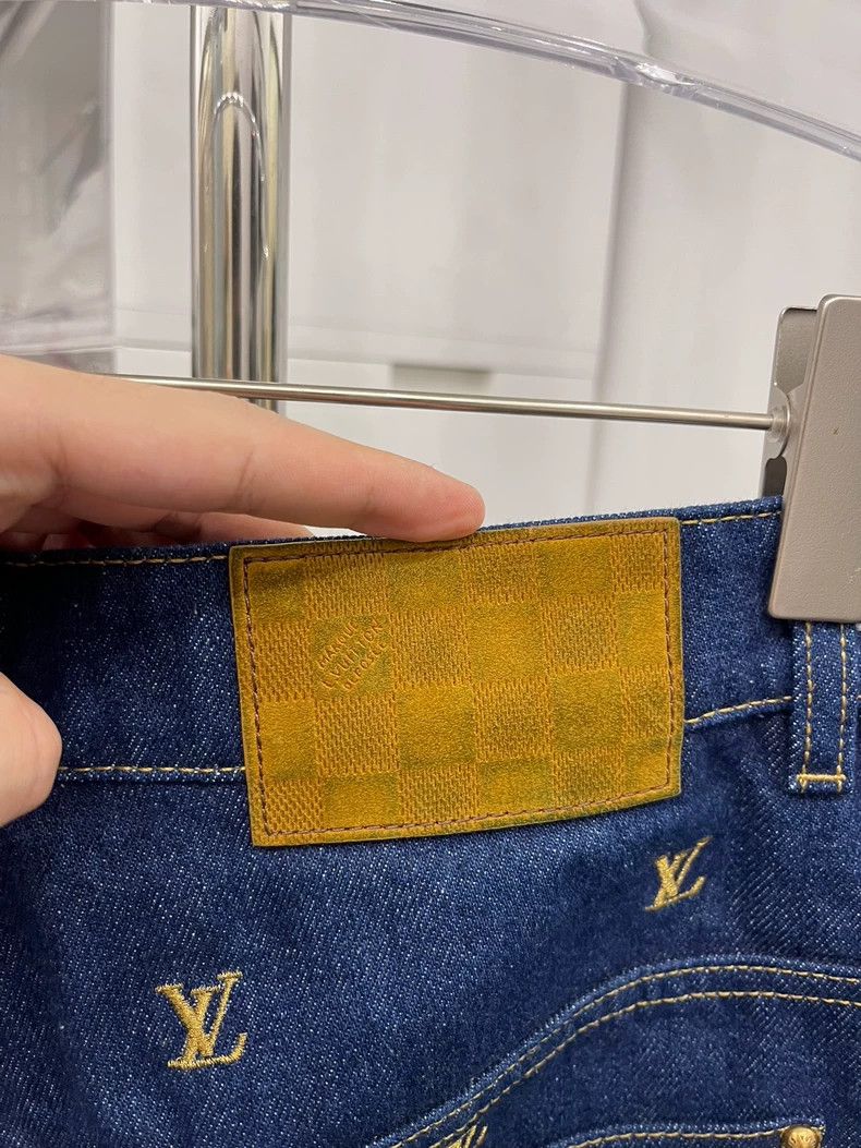 Louis Vuitton Louis Vuitton SS24 Pharrell Denim Shorts Size US 30 / EU 46 - 4 Thumbnail