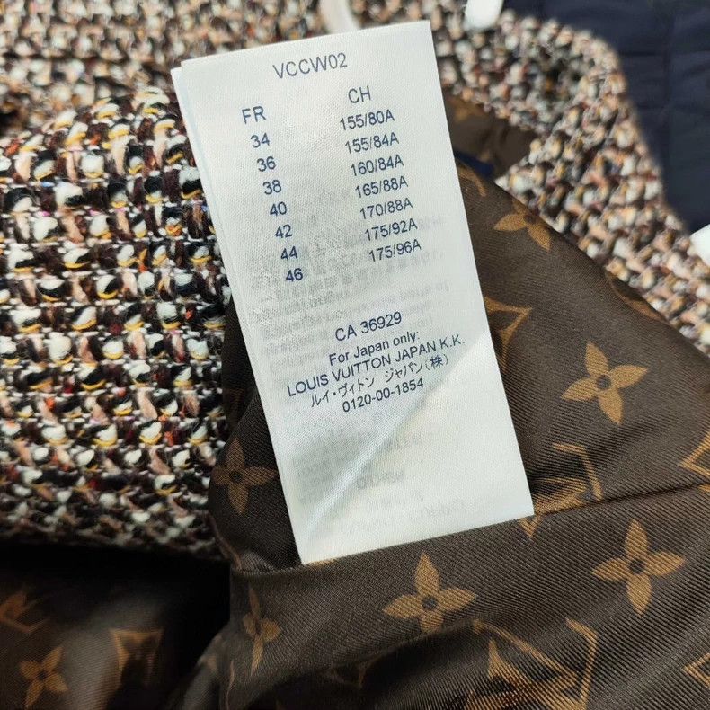 Louis Vuitton Louis Vuitton Wool Short Coat Size US XS / EU 42 / 0 - 5 Thumbnail
