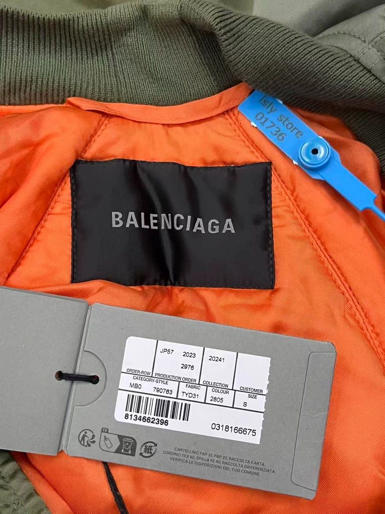 Balenciaga Balenciaga Two-Sleeve Colorblock Bomber Jacket Size US S / EU 44-46 / 1 - 4 Thumbnail