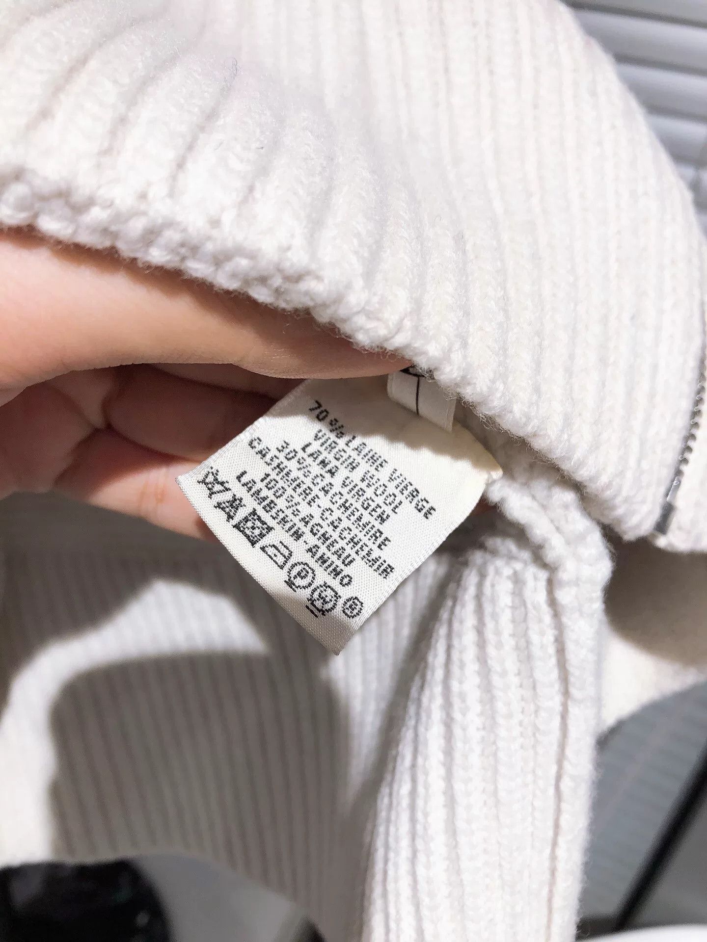 Hermes Hermes Beige Wool Cashmere Cardigan Size US M / EU 48-50 / 2 - 9 Thumbnail