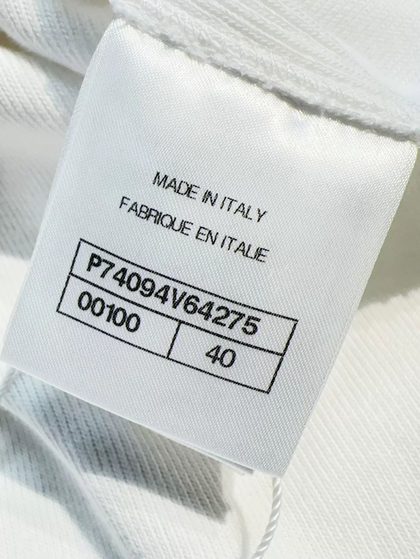 Chanel Chanel 23C Embroidered Sequin Short-Sleeve T-Shirt Size US L / EU 52-54 / 3 - 6 Thumbnail
