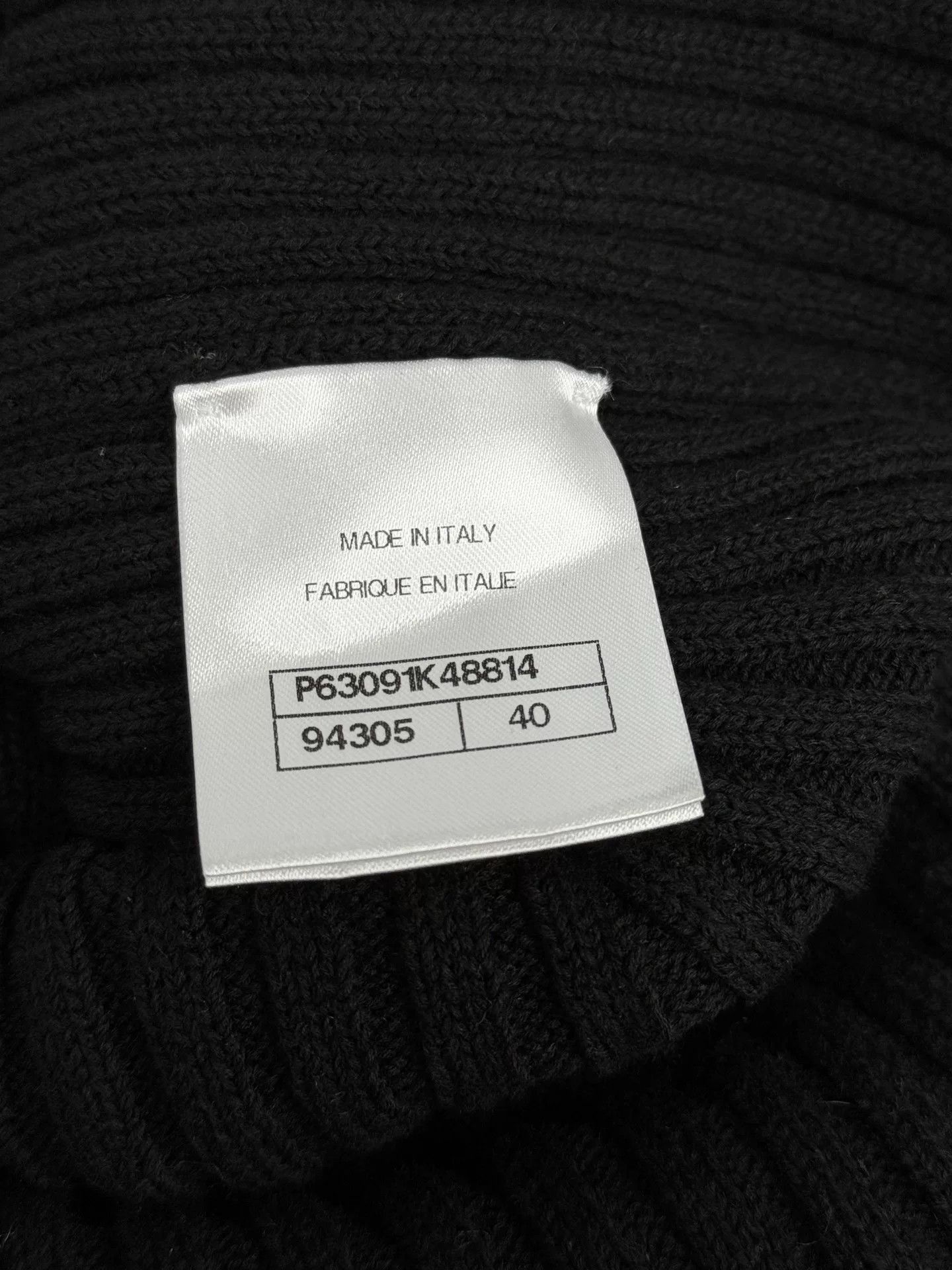 Chanel Chanel Black Gold Button Knit Cardigan Size US M / EU 48-50 / 2 - 4 Thumbnail