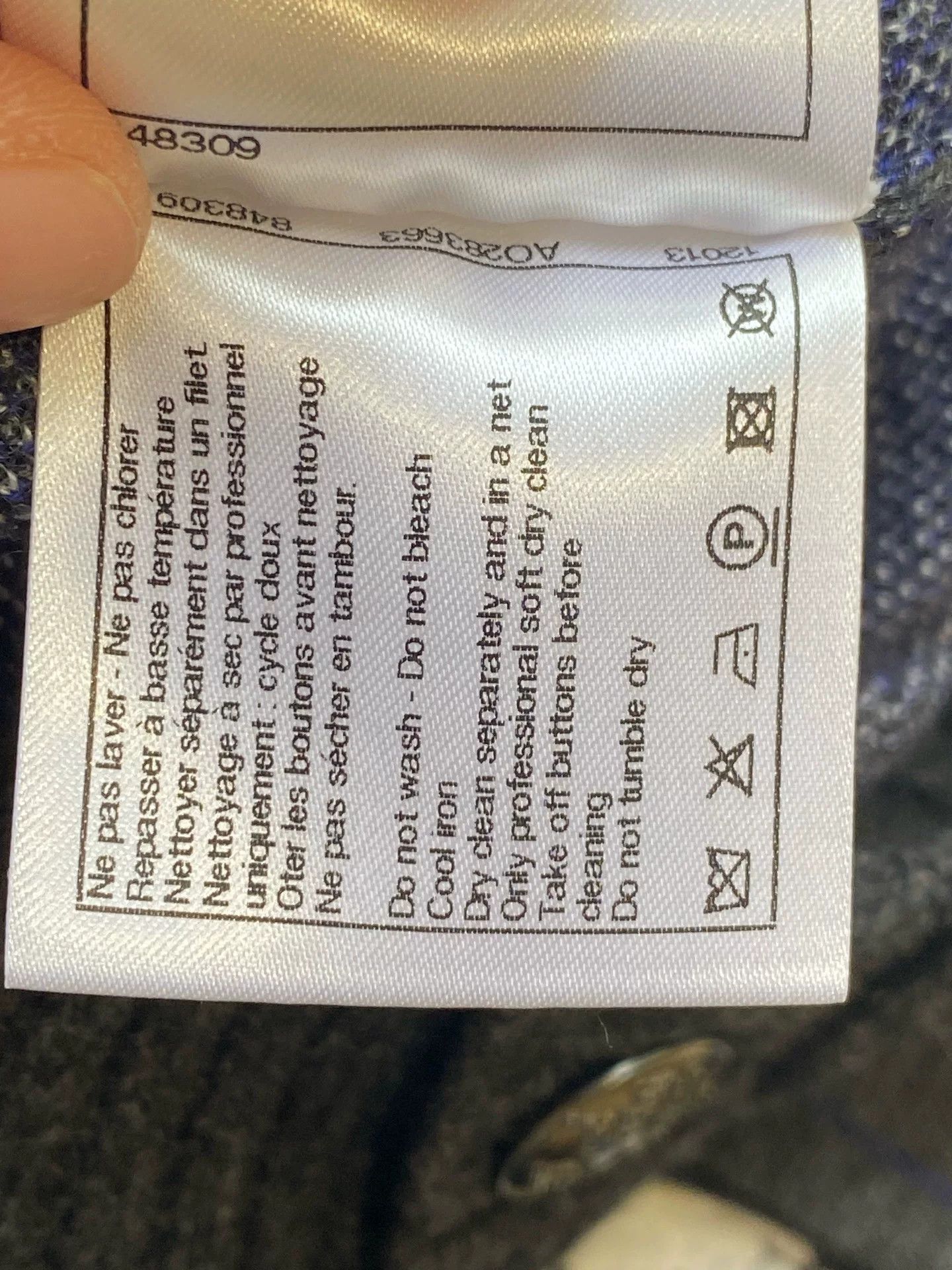 Chanel Chanel 2021 Gray Letter Sweater Size US XS / EU 42 / 0 - 6 Thumbnail