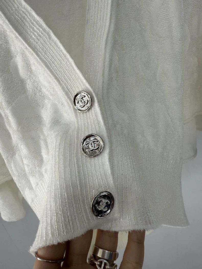 Chanel Chanel 23A Handmade Cape Top Size US S / EU 44-46 / 1 - 2 Thumbnail
