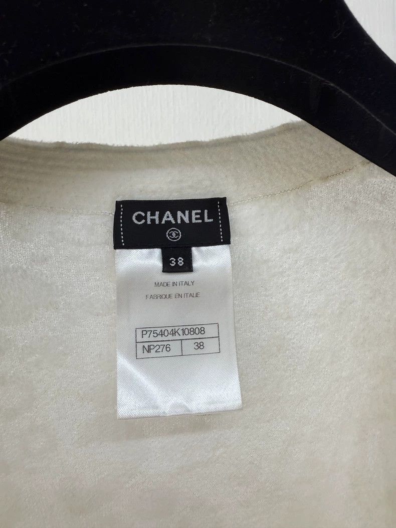 Chanel Chanel 23A Handmade Cape Top Size US S / EU 44-46 / 1 - 3 Thumbnail