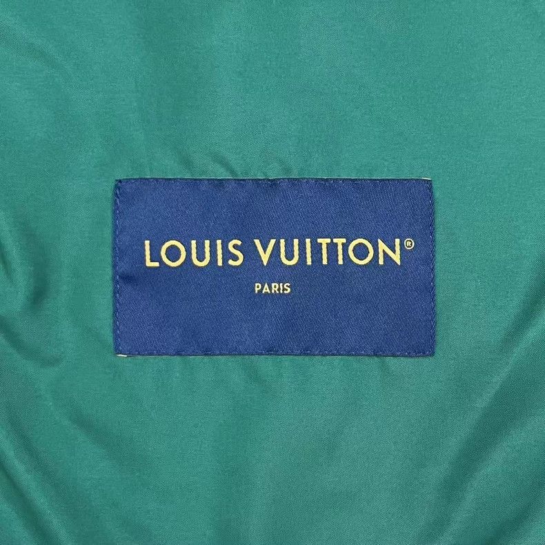 Louis Vuitton Louis Vuitton SS23 Green Logo Bomber Jacket Size US L / EU 52-54 / 3 - 5 Thumbnail