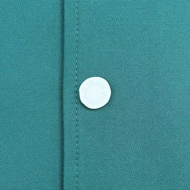 Louis Vuitton Louis Vuitton SS23 Green Logo Bomber Jacket Size US L / EU 52-54 / 3 - 6 Thumbnail