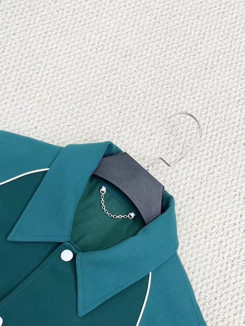 Louis Vuitton Louis Vuitton SS23 Green Logo Bomber Jacket Size US L / EU 52-54 / 3 - 3 Thumbnail