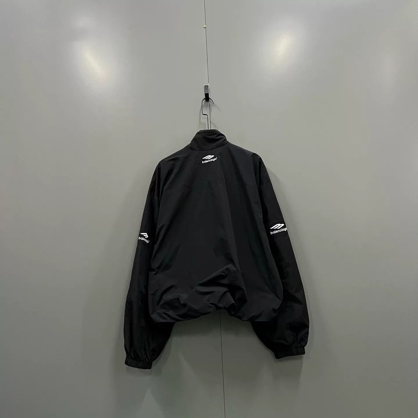 Balenciaga Balenciaga Black Embroidered Logo Jacket Size US XS / EU 42 / 0 - 2 Thumbnail
