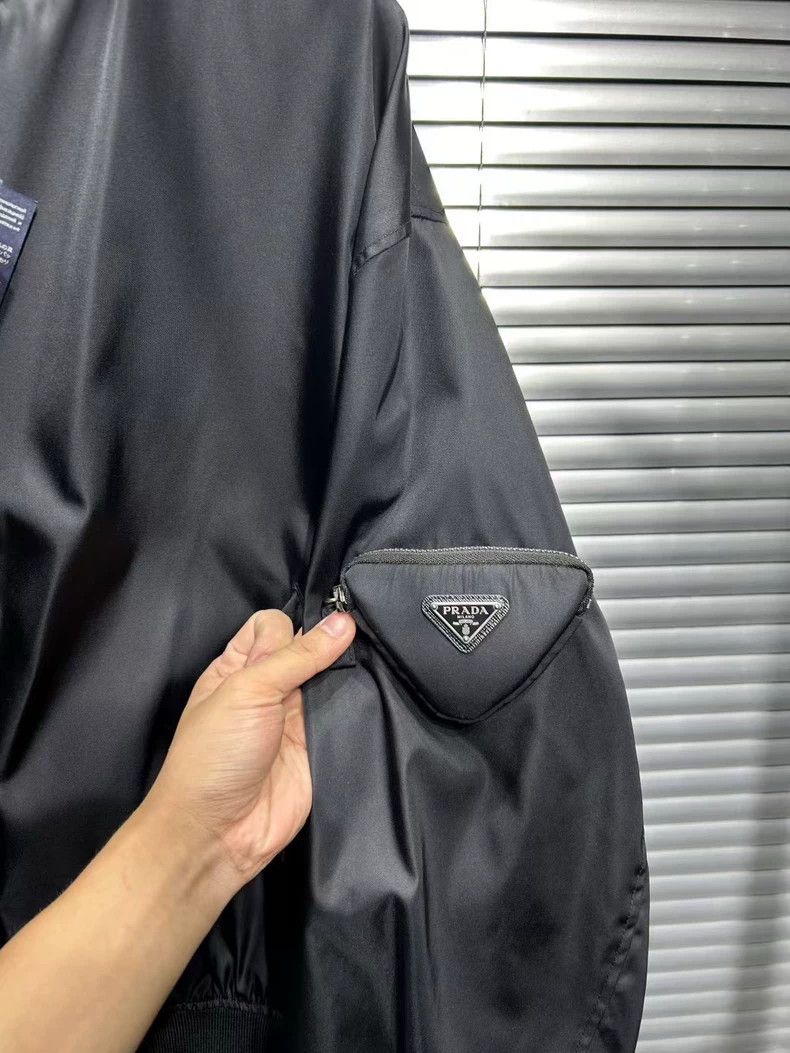 Prada Prada Black Bomber Jacket with Zip Size US M / EU 48-50 / 2 - 3 Thumbnail