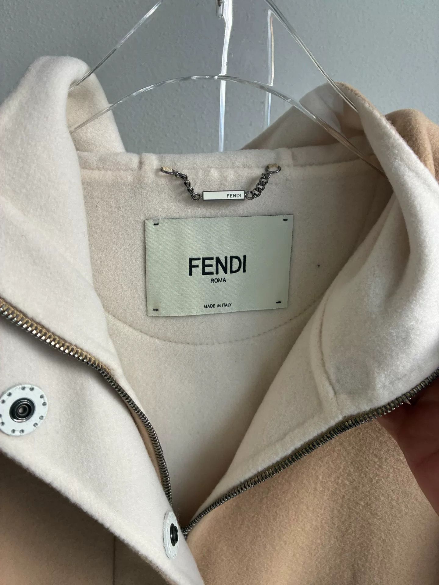 Fendi Fendi Beige Wool Hooded Coat Size US S / EU 44-46 / 1 - 4 Thumbnail