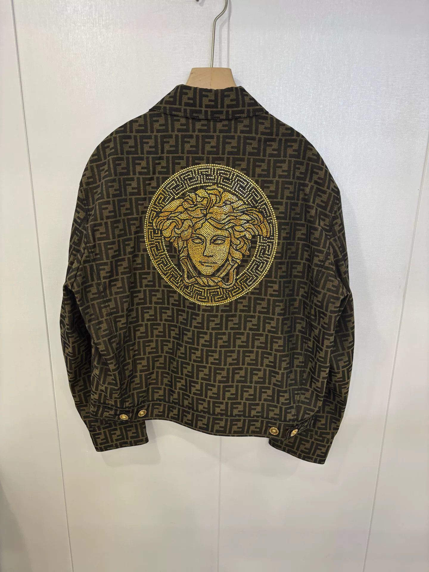 Fendi FENDACE Monogram Rhinestone Portrait Jacket Size US L / EU 52-54 / 3 - 2 Thumbnail