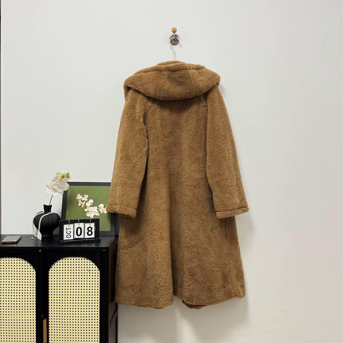 Max Mara long camel teddy wool coat by maxmara Size US M / EU 48-50 / 2 - 4 Thumbnail