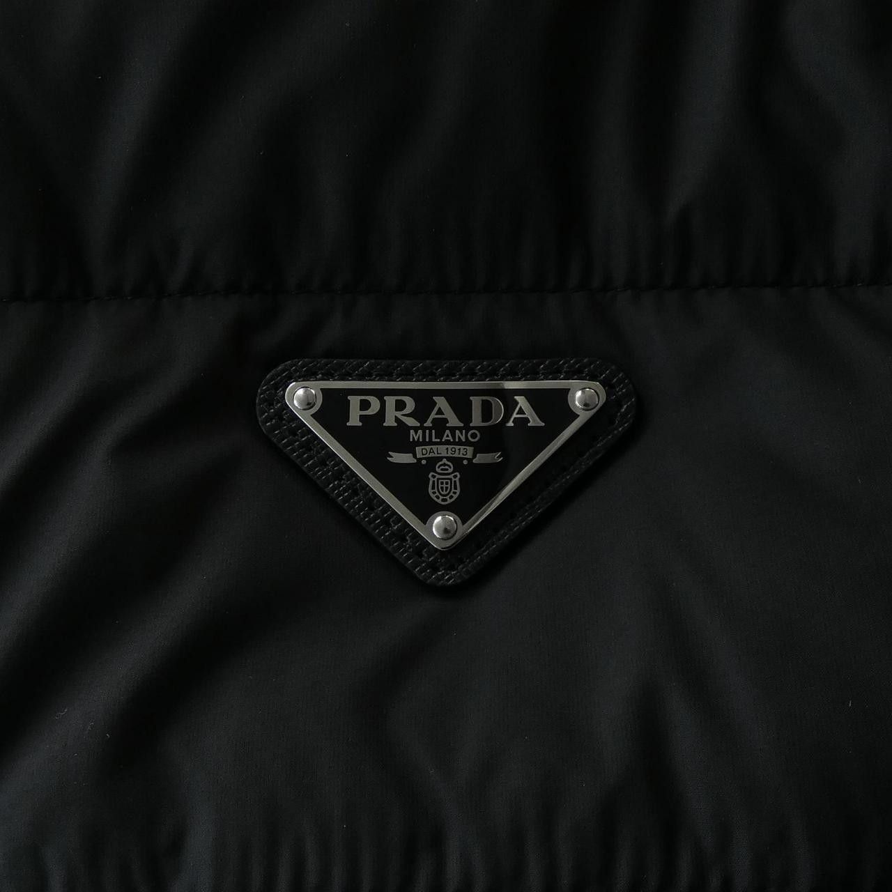 Prada Prada Prada Down Jacket Others Outerwear SGC403 S232 DUTY FREE for USA Size ONE SIZE - 7 Thumbnail