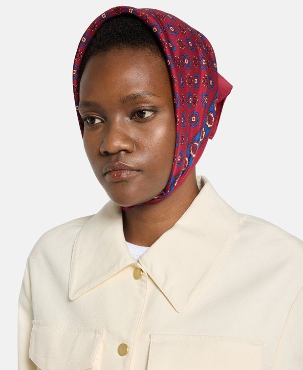 Valentino Silk square scarf Size ONE SIZE - 2 Thumbnail