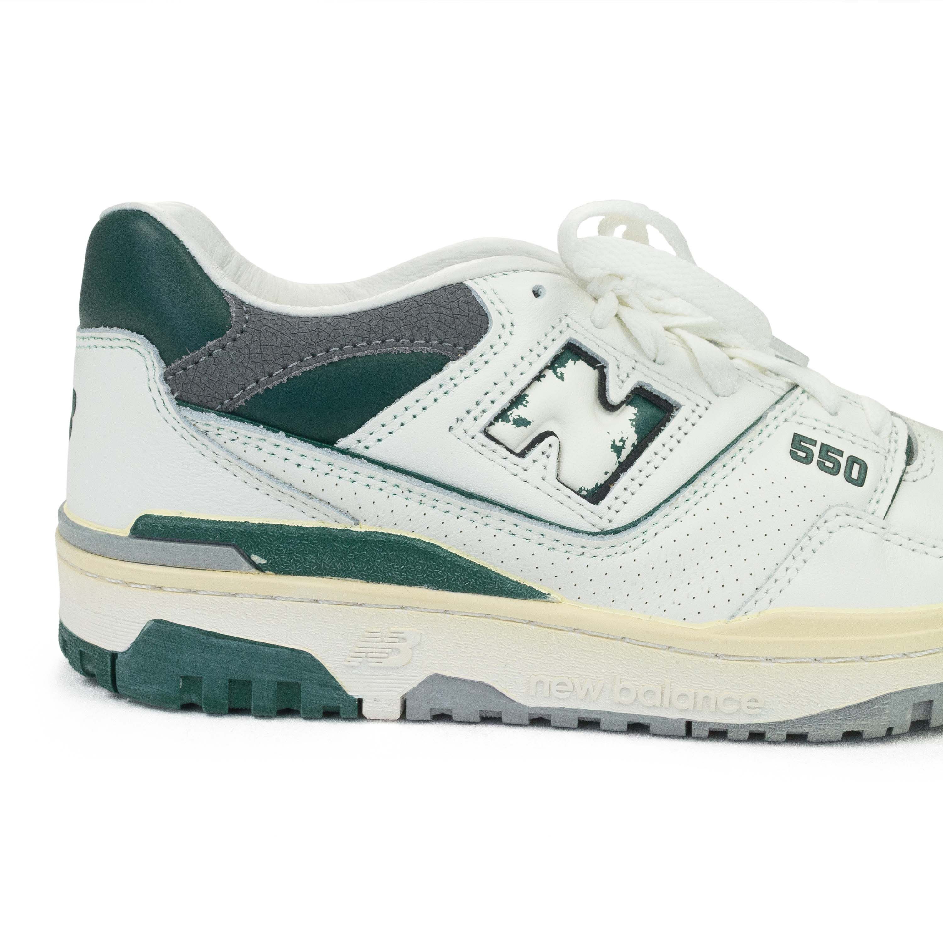 SEA SALT 550 SNEAKERS SIZE 11