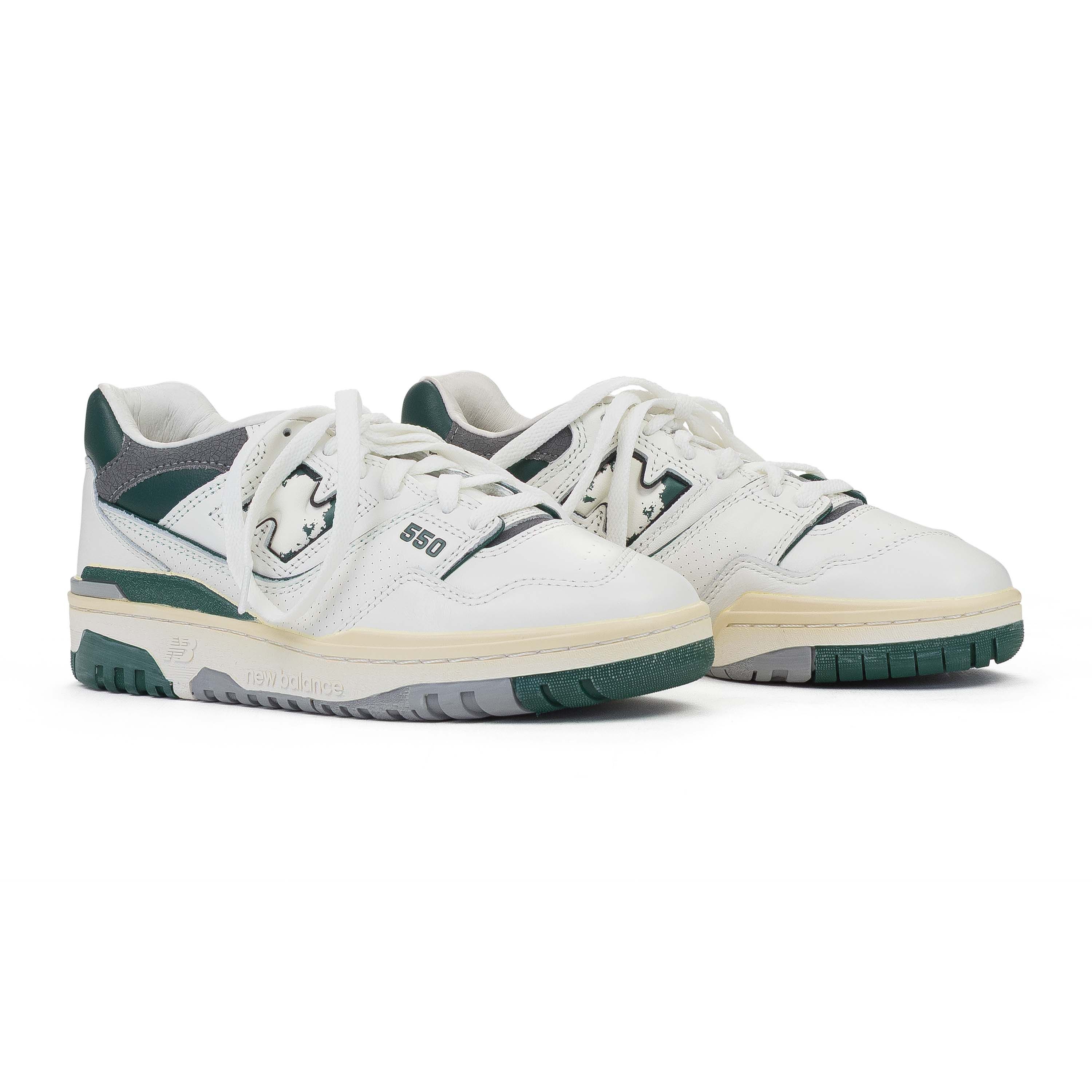 SEA SALT 550 SNEAKERS SIZE 11