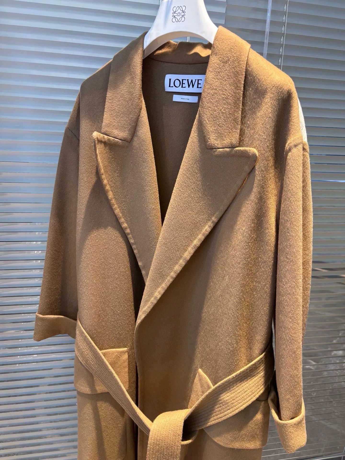 Loewe Loewe Camel Floral Wool Coat Size US S / EU 44-46 / 1 - 2 Thumbnail