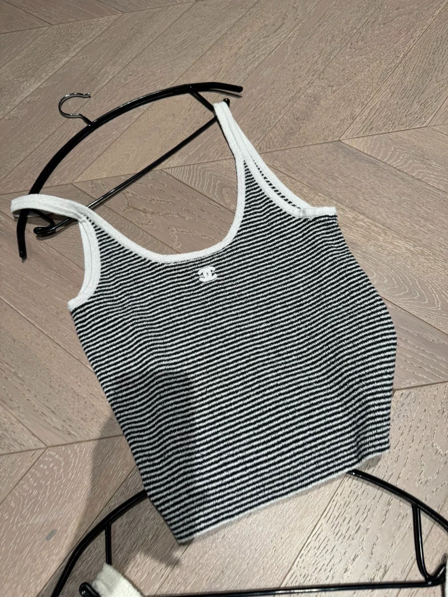 Chanel black chanel camisole size 36 Size US S / EU 44-46 / 1 - 2 Thumbnail