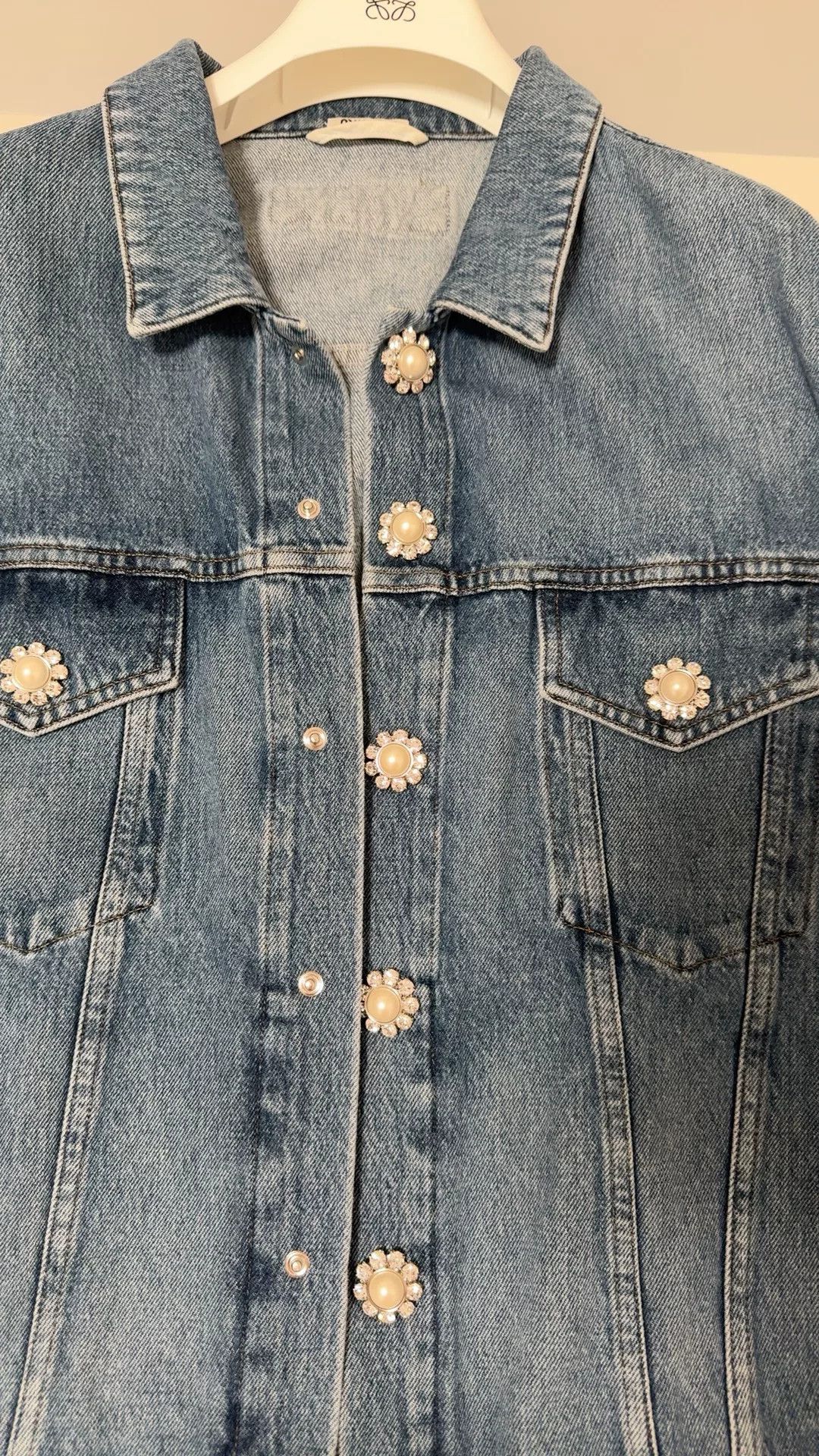 Miu Miu miu miu denim jacket with pearl details Size US M / EU 48-50 / 2 - 2 Thumbnail