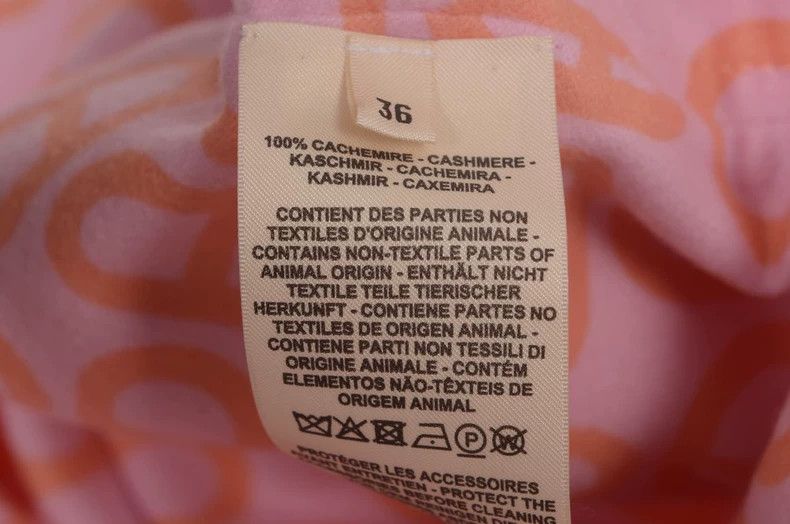 Hermes Hermes Oink Nose Cashmere Vest Size US S / EU 44-46 / 1 - 8 Thumbnail