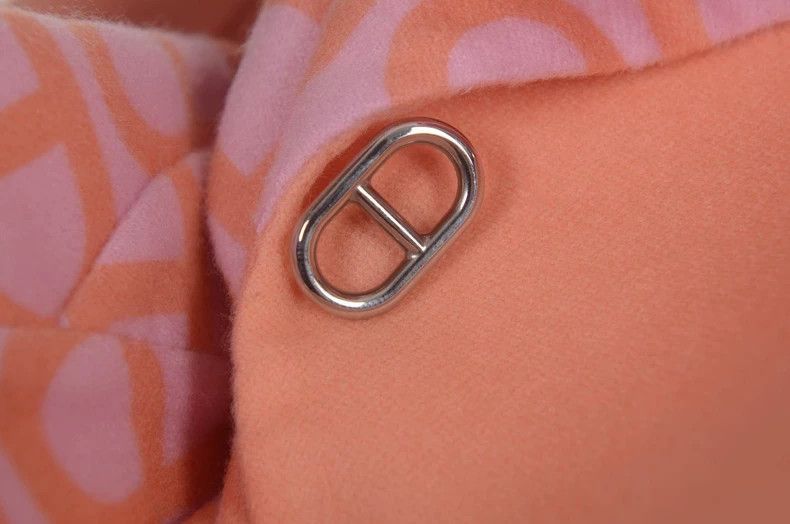 Hermes Hermes Oink Nose Cashmere Vest Size US S / EU 44-46 / 1 - 9 Thumbnail