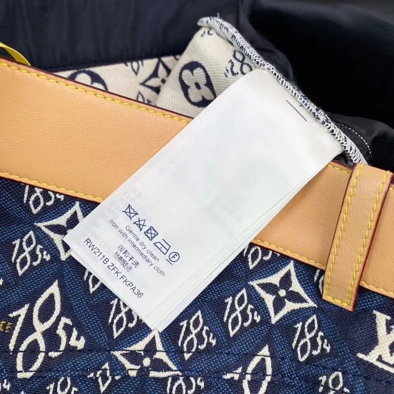 Louis Vuitton Louis Vuitton 1854 Monogram Denim Jeans Size US 38 / EU 54 - 4 Thumbnail