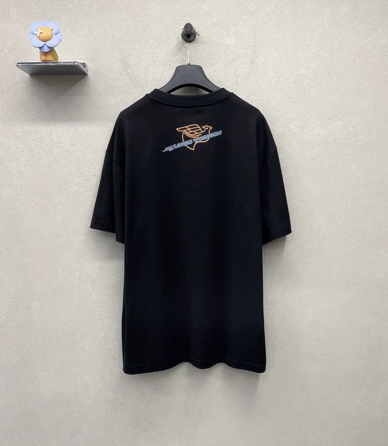 Louis Vuitton Louis Vuitton Black Short Sleeve T-shirt Size US L / EU 52-54 / 3 - 3 Thumbnail