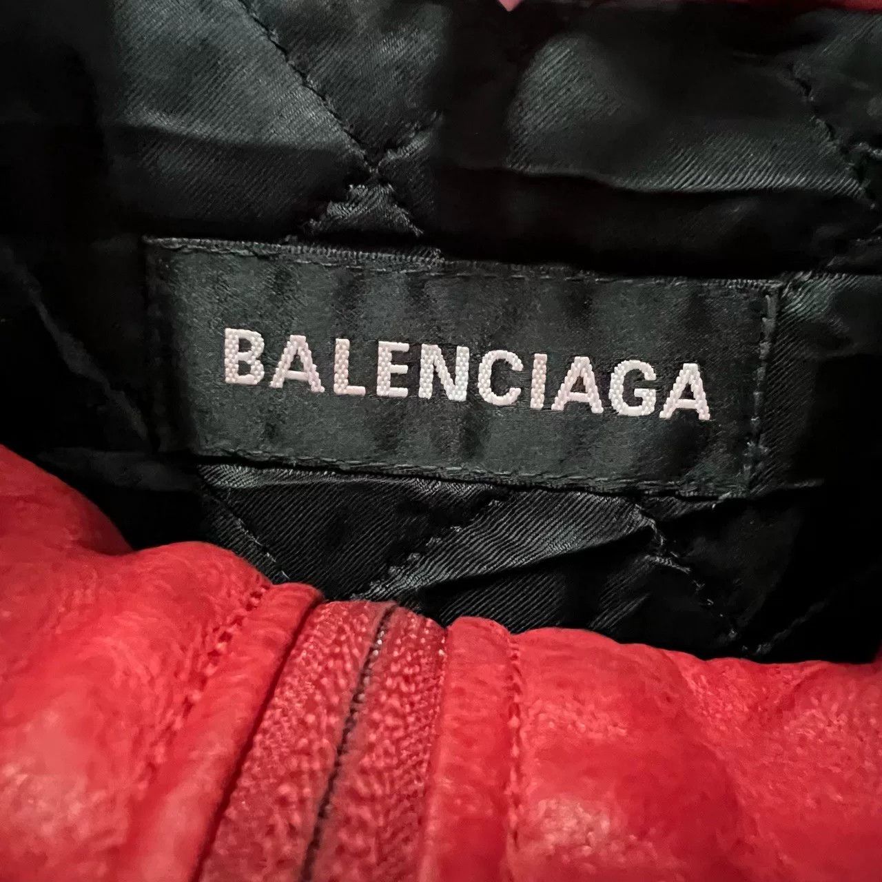 Balenciaga Balenciaga Red Embroidered Logo Leather Jacket Size US L / EU 52-54 / 3 - 4 Thumbnail