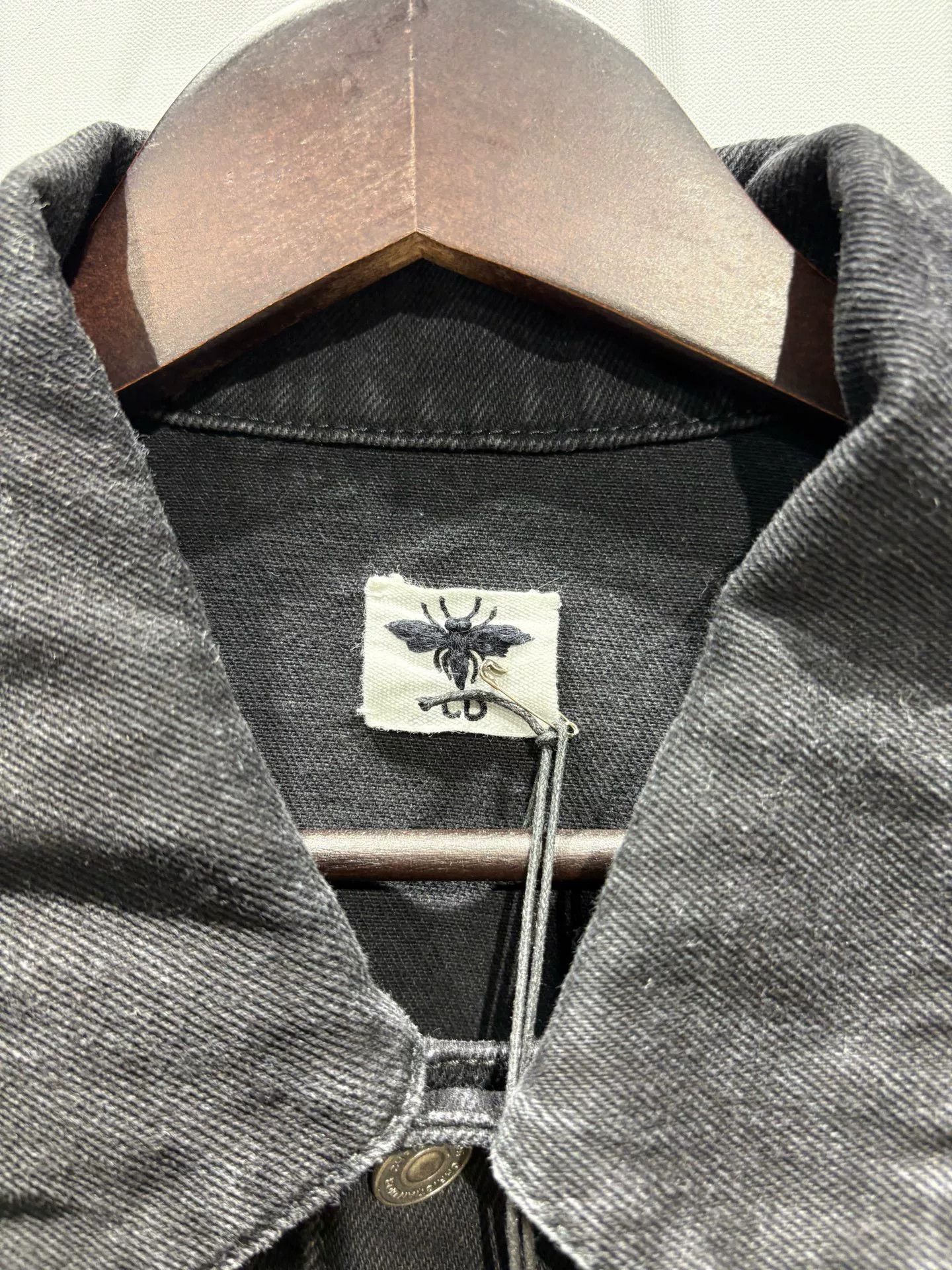 Dior Dior FW24 Patch Short Sleeve Shirt Size US L / EU 52-54 / 3 - 3 Thumbnail
