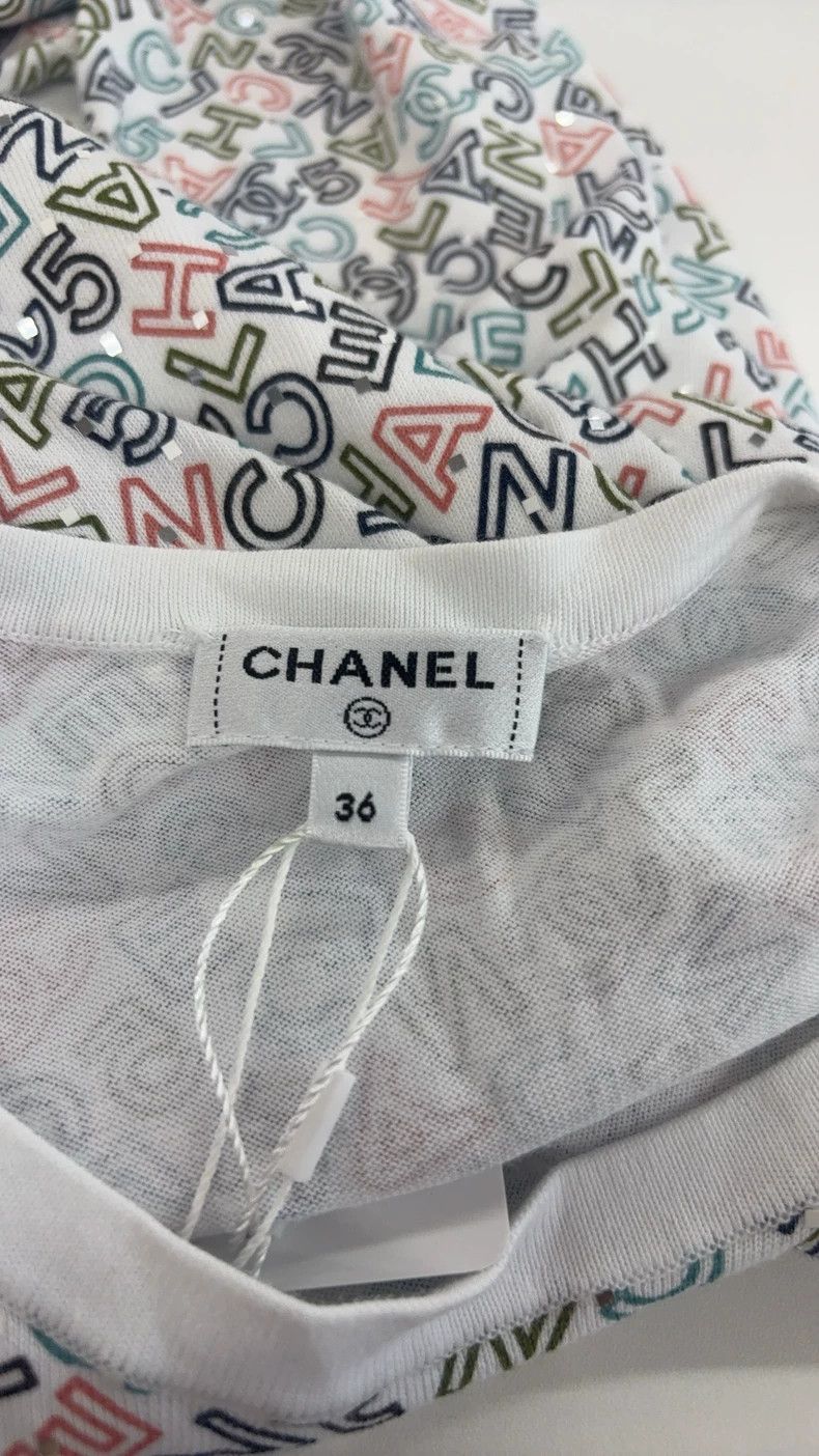 Chanel Chanel Logo Sequin Long Sleeve T-Shirt Size US S / EU 44-46 / 1 - 3 Thumbnail