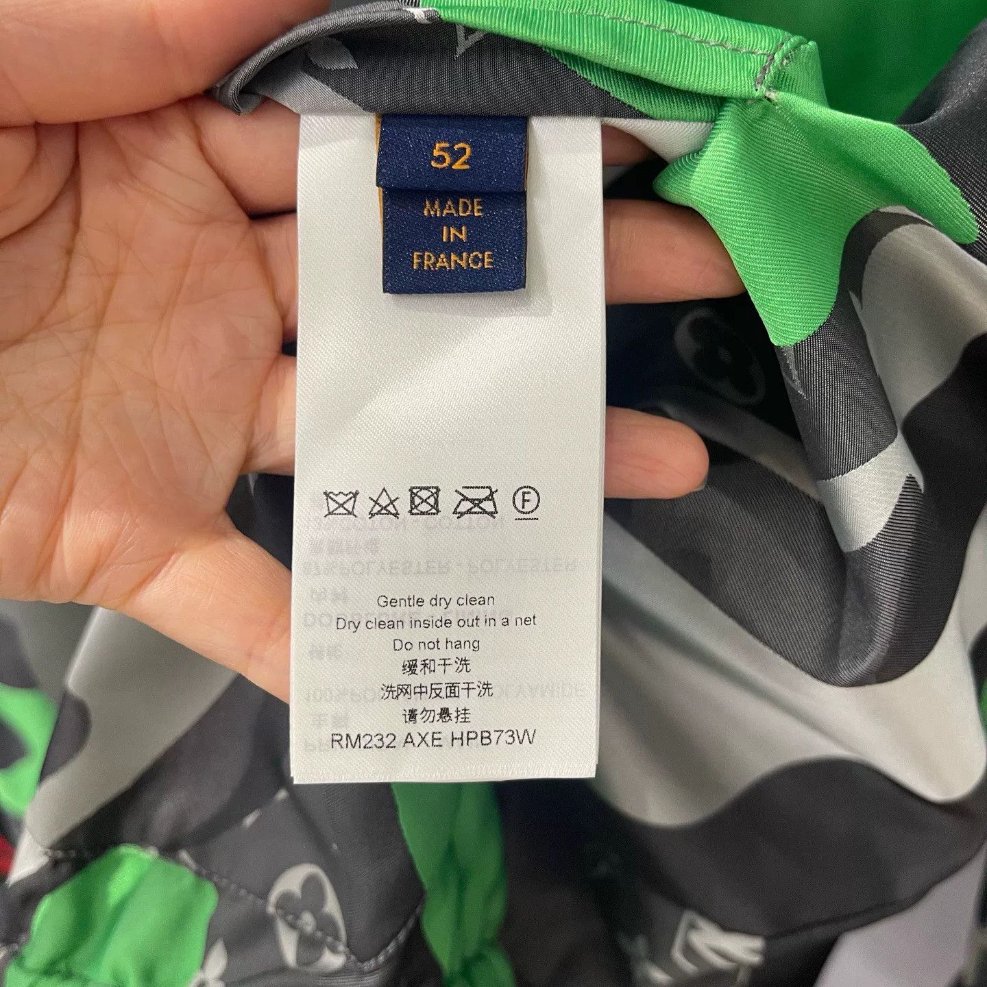 Louis Vuitton LV FW23 Gray Green Camo Windbreaker Size US XL / EU 56 / 4 - 4 Thumbnail