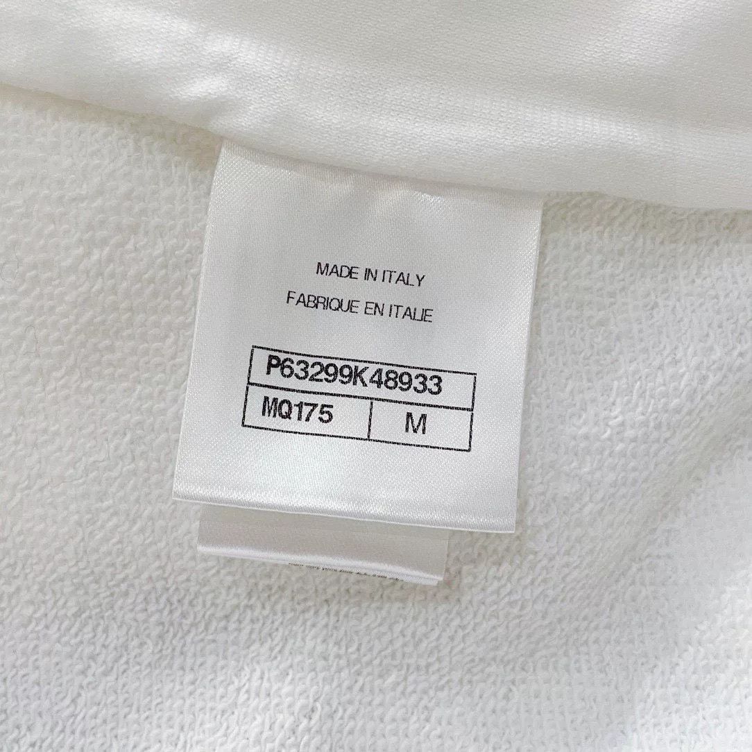 Chanel Chanel White Graffiti Zip-Up Jacket Size US M / EU 48-50 / 2 - 6 Thumbnail