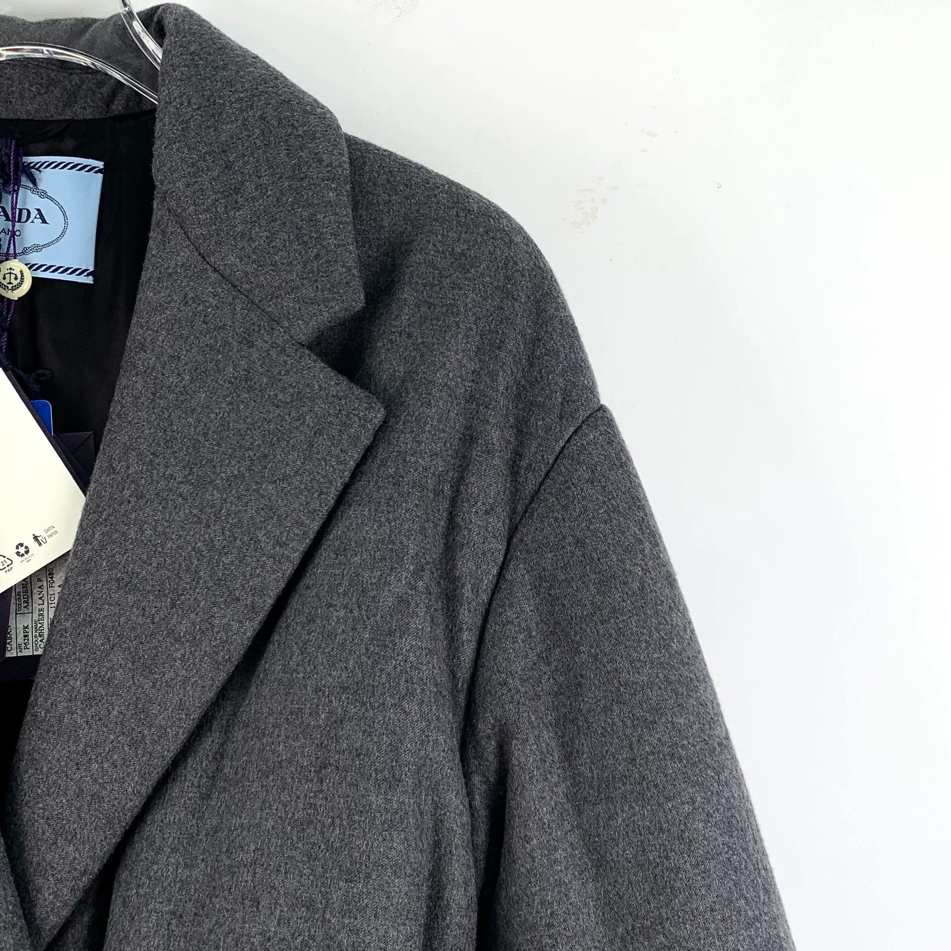 Prada Prada Gray Cashmere Collar Long Coat Size US XS / EU 42 / 0 - 3 Thumbnail