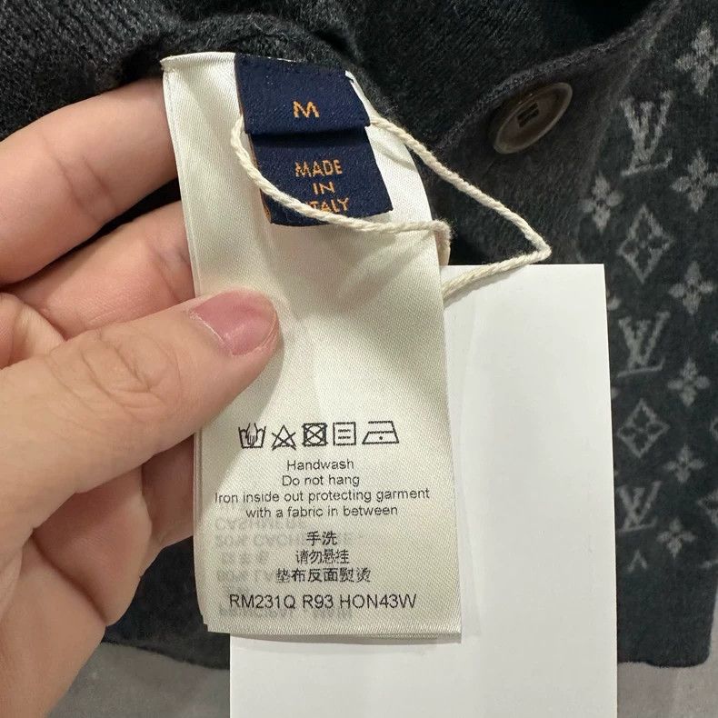 Louis Vuitton Louis Vuitton Gray Monogram Cardigan Size US M / EU 48-50 / 2 - 5 Thumbnail