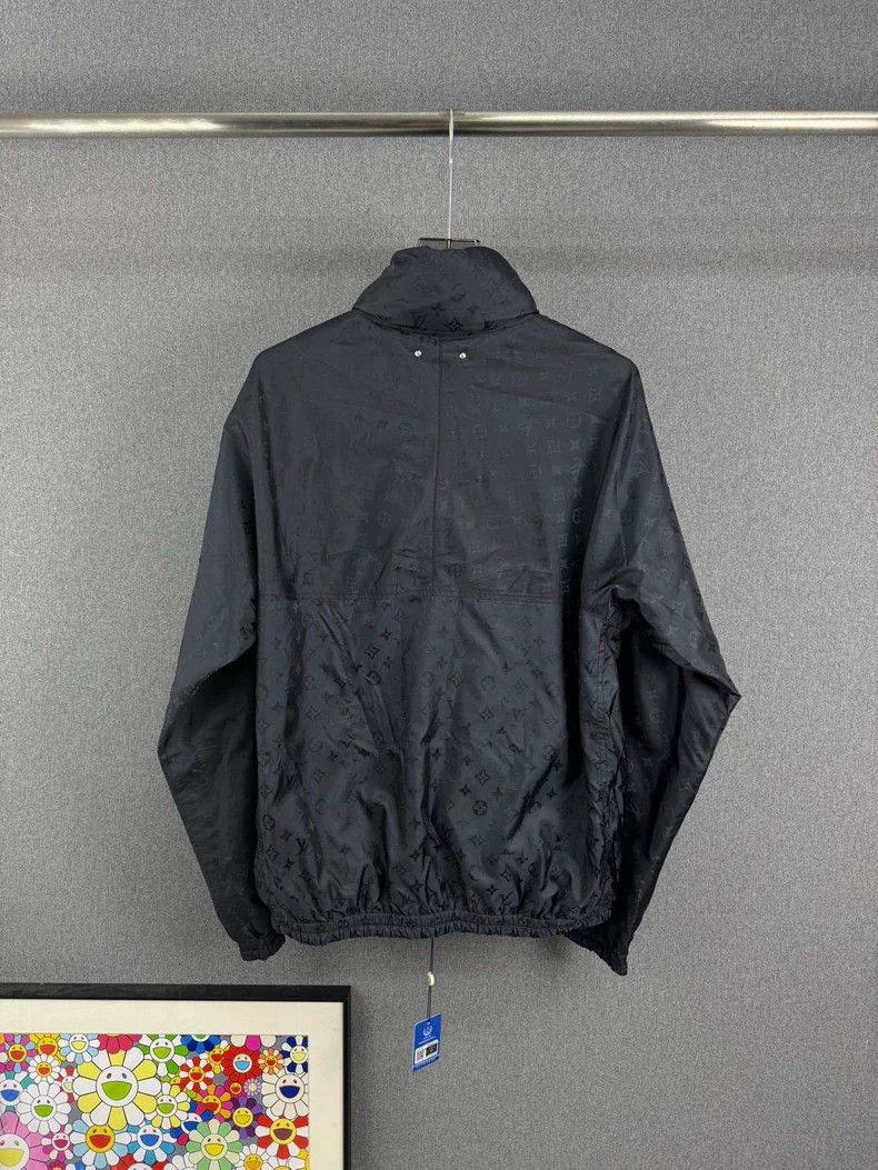 Louis Vuitton Louis Vuitton Reversible Monogram Windbreaker Jacket Size US L / EU 52-54 / 3 - 2 Thumbnail