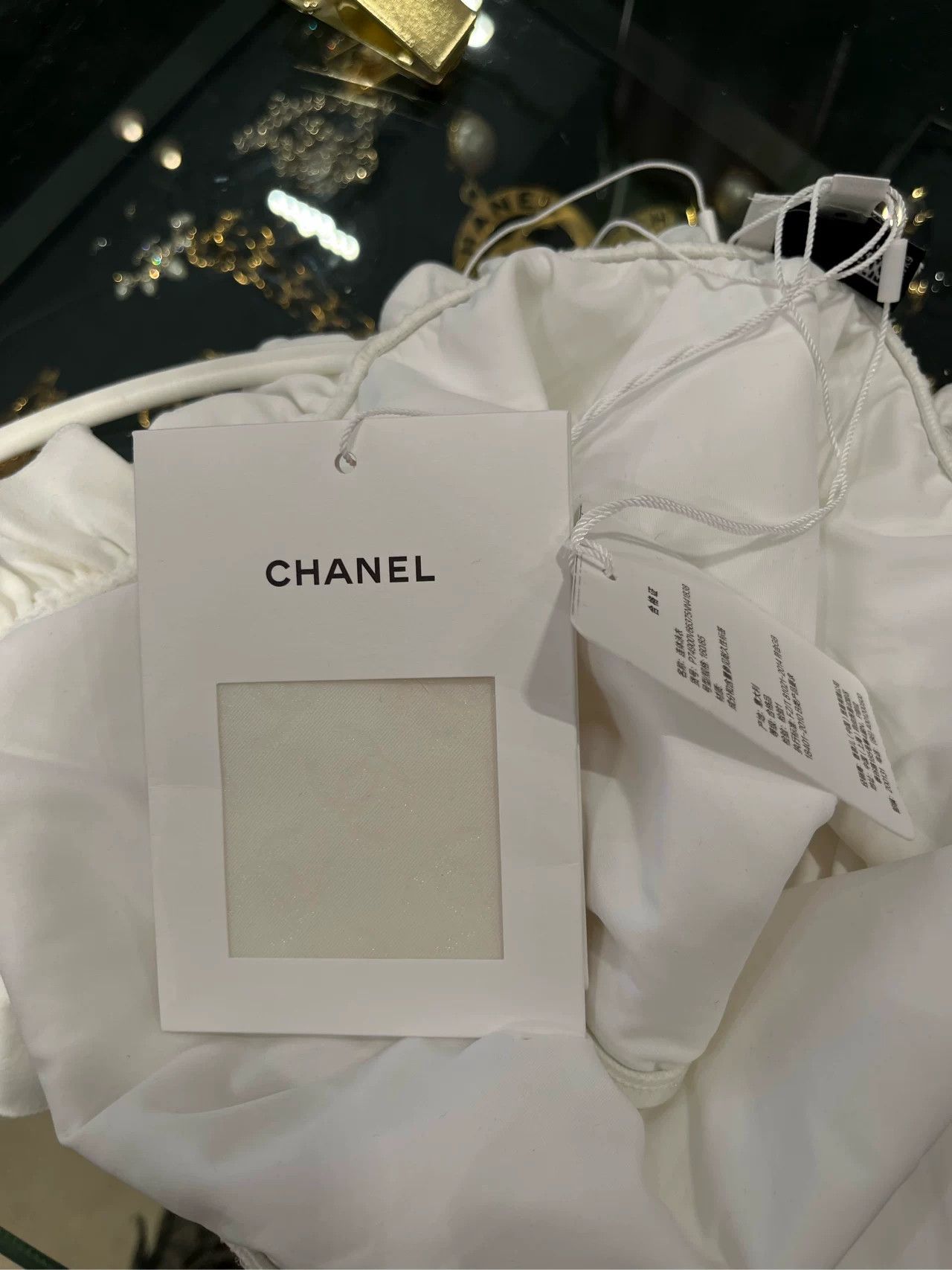 Chanel Chanel 23S White Ruffle Swimsuit Size US 38 / EU 54 - 4 Thumbnail