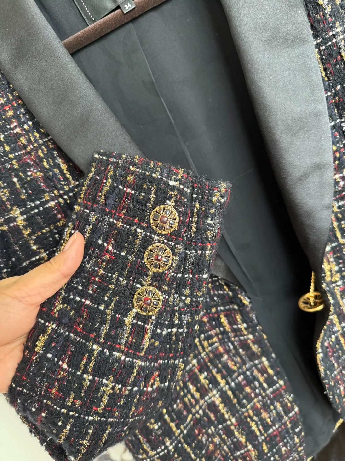 Chanel chanel egyptian collection blazer size 34 Size US S / EU 44-46 / 1 - 5 Thumbnail