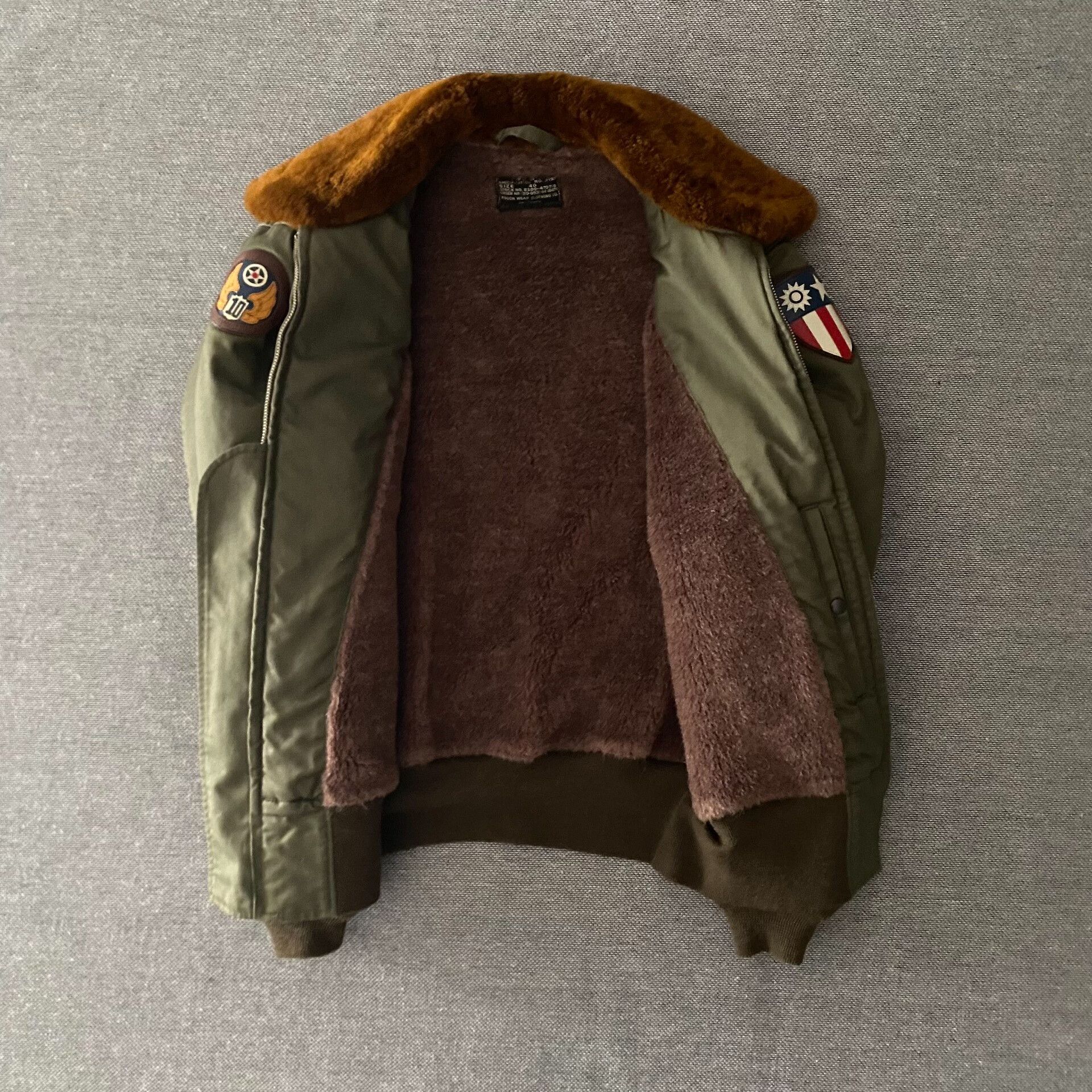 The Real McCoy's The Real McCoys B-10 Flight Jacket Size US L / EU 52-54 / 3 - 3 Thumbnail
