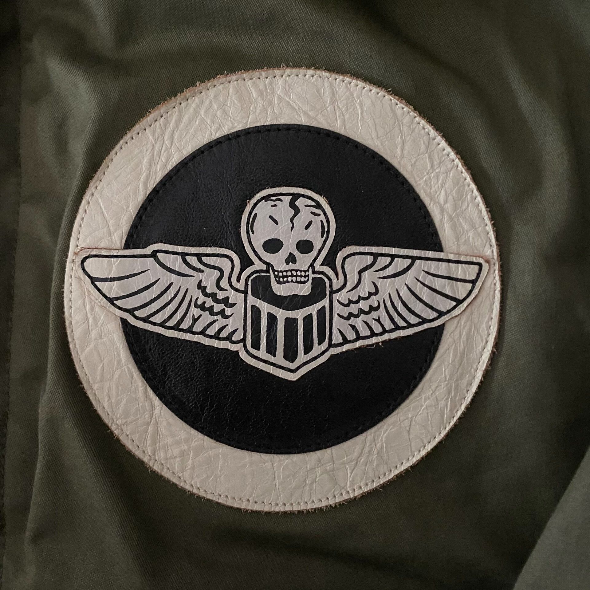 The Real McCoy's The Real McCoys B-10 Flight Jacket Size US L / EU 52-54 / 3 - 6 Thumbnail