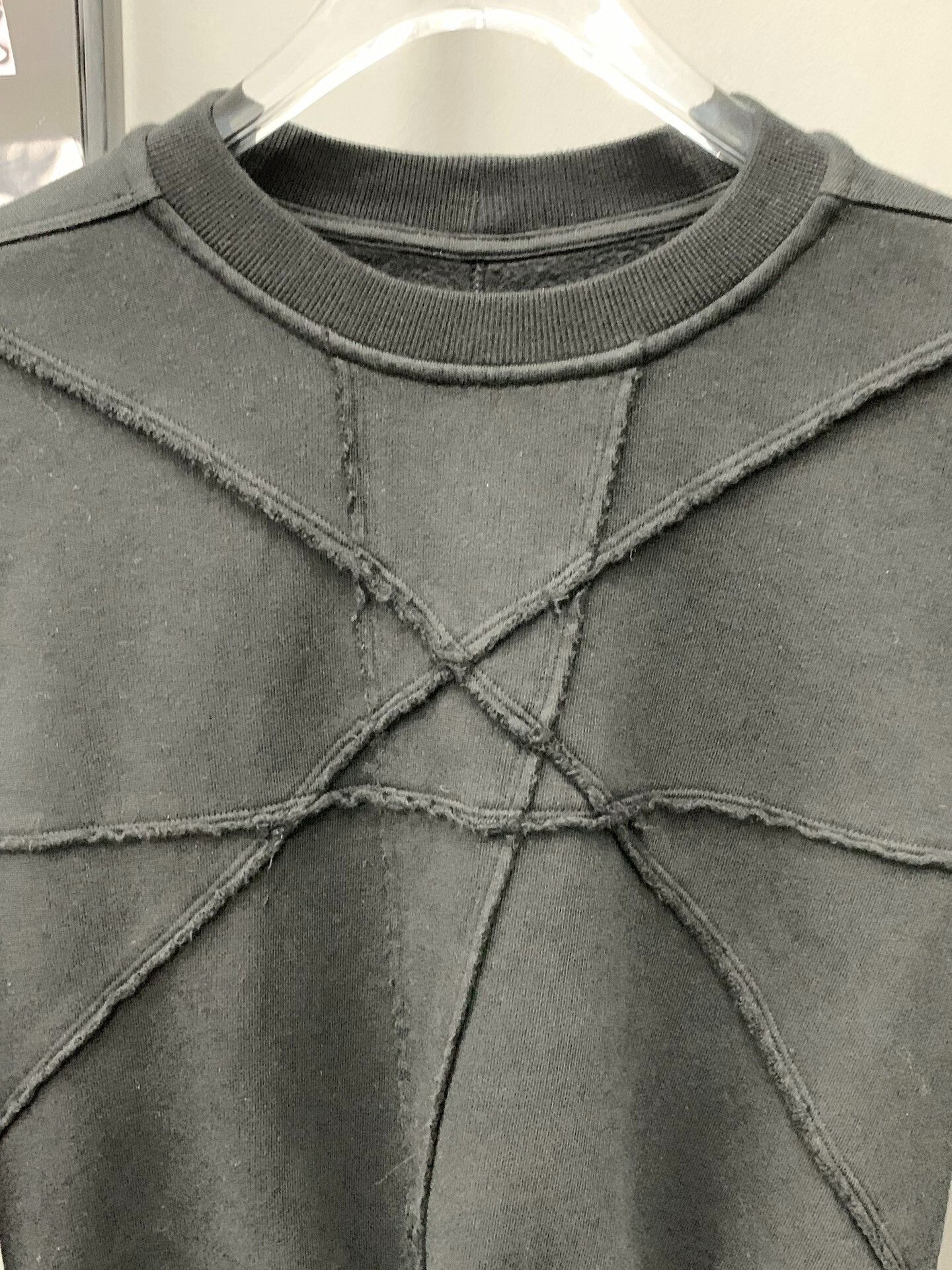 Rick Owens rick owens black cropped star sweatshirt Size M / US 6-8 / IT 42-44 - 4 Thumbnail