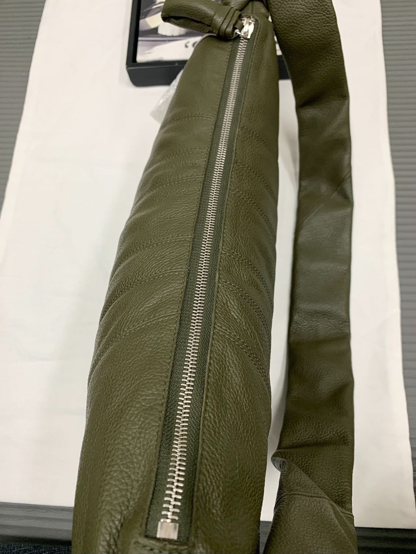 Lemaire Lemaire Green Leather Croissant Shoulder Bag Size ONE SIZE - 5 Thumbnail