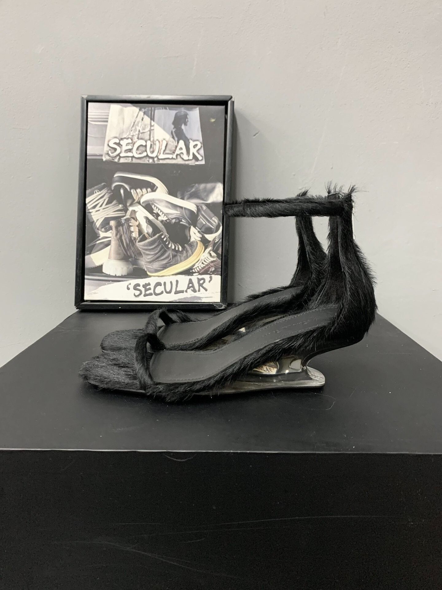 Rick Owens Rick Owens Black Fur High Heeled Sandals Size US 5 / IT 35 - 4 Thumbnail
